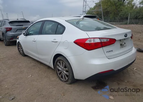 2016 Kia Forte Lx из США, поврежденный, VIN KNAFX4A68G5568443